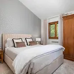 Vila The Nest