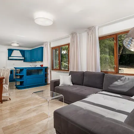 Villa The Nest *