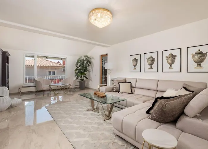 The Nest 오파티아